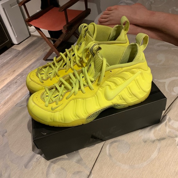 highlighter yellow foamposites